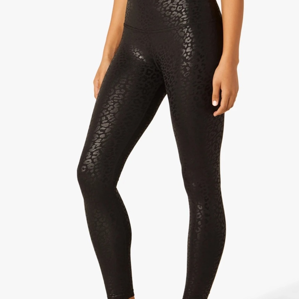 Beyond Yoga Shiny Leopard Hi-Waisted Midi Legging